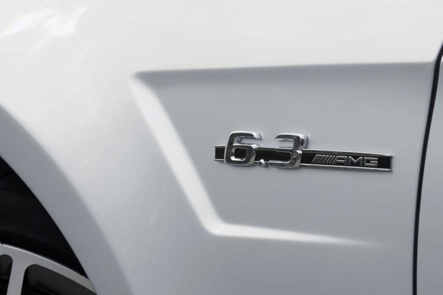  Mercedes-Benz E63 AMG 2010 года  (фото 55 из 57)